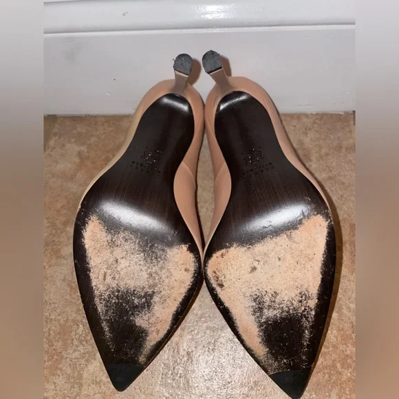 Stuart Weitzman Nude Leather Heels - Picture 8 of 8